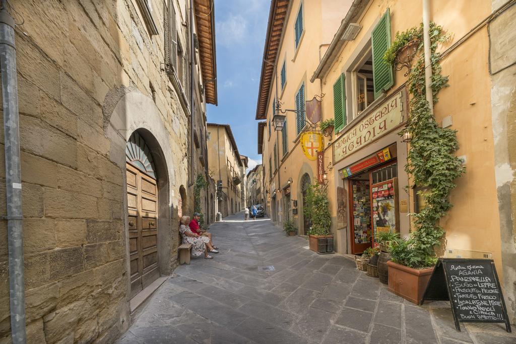 I Bei Ricordi - Historic Centre Apartment 6 Arezzo Eksteriør bilde